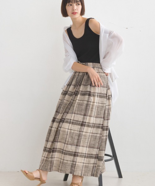 OMNES(オムネス)の「スラブチェックギャザーロングスカート(スカート・レディース・マスタード/グレイッシュベージュ/グリーン・FREE)」の8枚目の写真