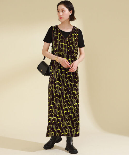 Ray BEAMS（レイビームス）の「Ray BEAMS / Dee bit スクエア チェーン ブレスレット（ブレスレット・レディース・ゴールド・ONE SIZE）」の2枚目の写真