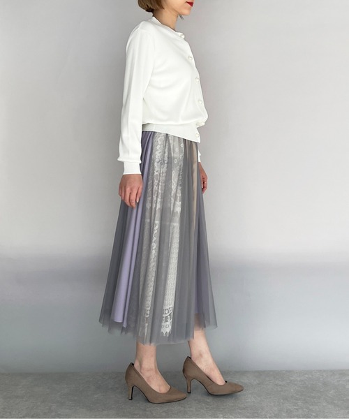 PICCIN（ピッチン）の「クロップドパール釦カーディガン（カーディガン/ボレロ・レディース・ブラック/オフホワイト/ブルー・M）」の21枚目の写真