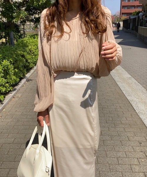 LAUIR（ラウアー）の「リンクルブラウス（シャツ/ブラウス・レディース・ホワイト/ブラック/ベージュ/ブラウン/イエロー/アイボリー・FREE）」の13枚目の写真