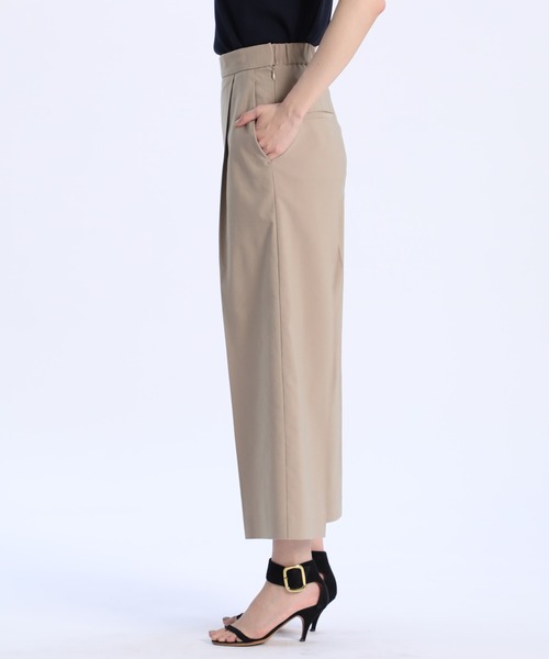 INED（イネド）の「セミワイドタックワイドパンツ（その他パンツ・レディース・ブラック/ベージュ/カーキ・9号/7号/5号/11号）」の5枚目の写真
