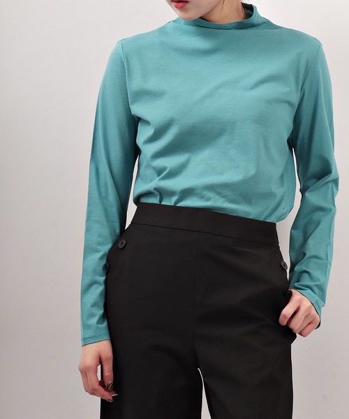 BRODIAEA（ブローディア）の「BRODIAEA UVカット/コスメプラス ボトルネック（Tシャツ/カットソー・レディース・ブラック/ベージュ/ネイビー/オフホワイト/ターコイズブルー/ライム/シルバーグレー・M/L）」の7枚目の写真