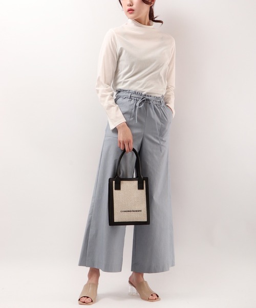 BRODIAEA（ブローディア）の「BRODIAEA UVカット/コスメプラス ボトルネック（Tシャツ/カットソー・レディース・ブラック/ベージュ/ネイビー/オフホワイト/ターコイズブルー/ライム/シルバーグレー・M/L）」の13枚目の写真