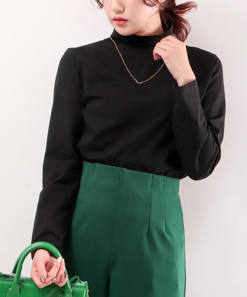 BRODIAEA（ブローディア）の「BRODIAEA UVカット/コスメプラス ボトルネック（Tシャツ/カットソー・レディース・ブラック/ベージュ/ネイビー/オフホワイト/ターコイズブルー/ライム/シルバーグレー・M/L）」の16枚目の写真