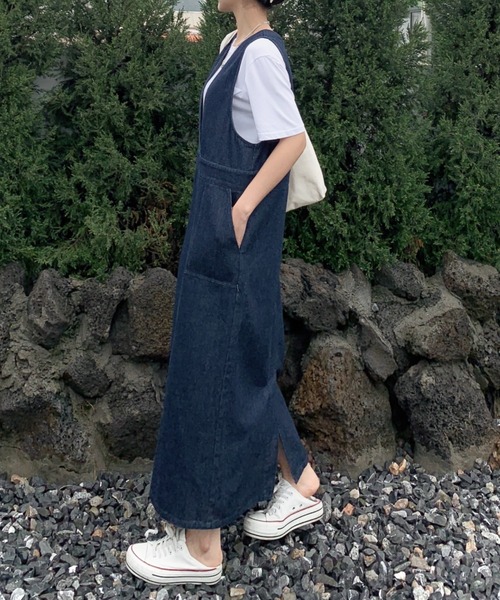 ABITOKYO（アビトーキョー）の「バックスリットタイトデニムジャンスカ（ジャンパースカート・レディース・ホワイト/ブラック/インディゴブルー/ライトブルー/ネイビー/ブルー・FREE）」の18枚目の写真