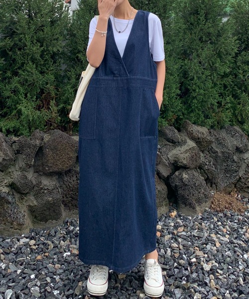 ABITOKYO（アビトーキョー）の「バックスリットタイトデニム