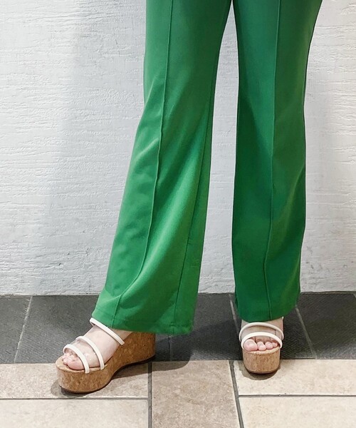 ESPERANZA(エスペランサ)の「◆【厚底/ロングセラー/コルク/軽量/安定感/歩きやすい】ダブルクリアベルト厚底コルクサンダル(サンダル・レディース・アイボリー/ブラック/グリーン/オレンジ・S/M/L/LL)」の14枚目の写真