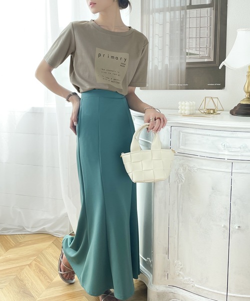 classicalelf（クラシカルエルフ）の「即効こなれ感。綿100％クロップド丈boxロゴTee（Tシャツ/カットソー・レディース・ホワイト/ブラック/グレー・MEDIUM/LARGE/X-LARGE）」の11枚目の写真