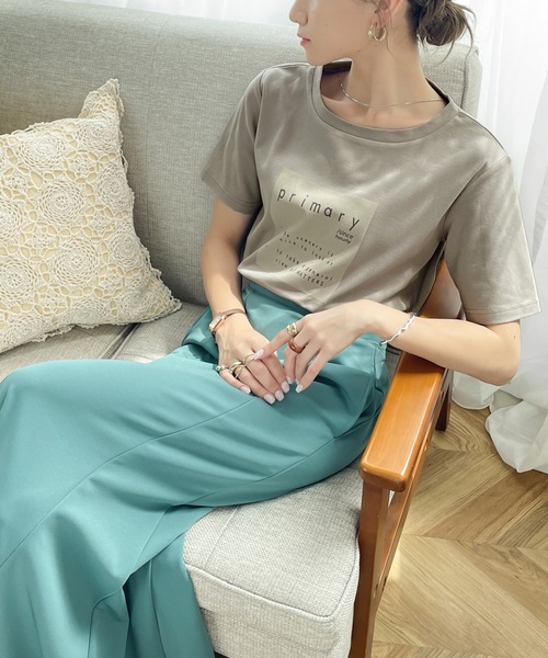 classicalelf（クラシカルエルフ）の「即効こなれ感。綿100％クロップド丈boxロゴTee（Tシャツ/カットソー・レディース・ホワイト/ブラック/グレー・MEDIUM/LARGE/X-LARGE）」の5枚目の写真