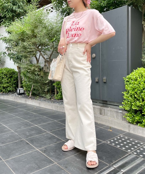 WEGO(ウィゴー)の「WEGO/バックスリットカラーフレアパンツ(デニムパンツ・レディース・サックスブルー/ライトパープル/オフホワイト・SMALL/MEDIUM)」の9枚目の写真