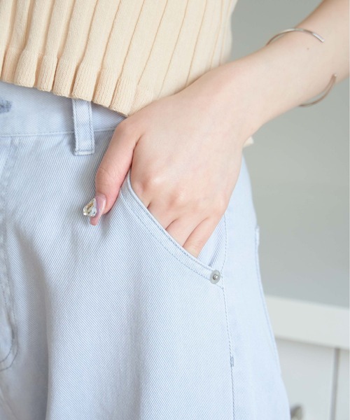 WEGO(ウィゴー)の「WEGO/バックスリットカラーフレアパンツ(デニムパンツ・レディース・サックスブルー/ライトパープル/オフホワイト・SMALL/MEDIUM)」の21枚目の写真