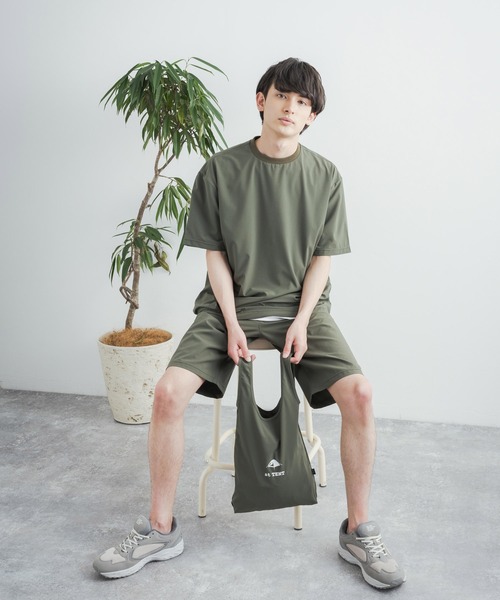 KRIFF MAYER(クリフメイヤー)の「セットアップ 3点セット KRIFF MAYER クリフメイヤー at TENT Tシャツ&ショートパンツ&エコバッグ(ルームウェア/パジャマ・メンズ・ベージュ/チャコール/カーキ/ネイビー・L/M/XL)」の19枚目の写真