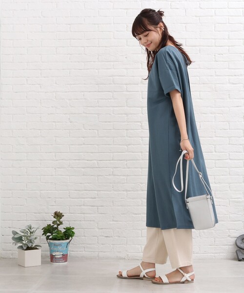 SHOO・LA・RUE(シューラルー)の「◆縦型ミニショルダーバッグ(ショルダーバッグ・レディース・オレンジ/シルバー/ライトベージュ・00)」の13枚目の写真