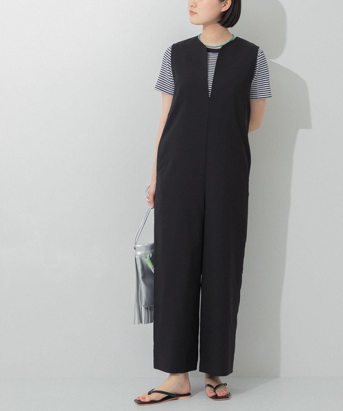 URBAN RESEARCH（アーバンリサーチ）の「キーネックオールインワン（サロペット/オーバーオール・レディース・カーキ/ブラック・36/38）」の3枚目の写真