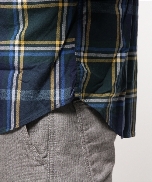 SHIPS(シップス)の「SC: "AIRY" オックスフォード チェック ボタンダウン シャツ(シャツ/ブラウス・メンズ・グレー/ネイビー・MEDIUM/X-LARGE/SMALL/LARGE)」の7枚目の写真