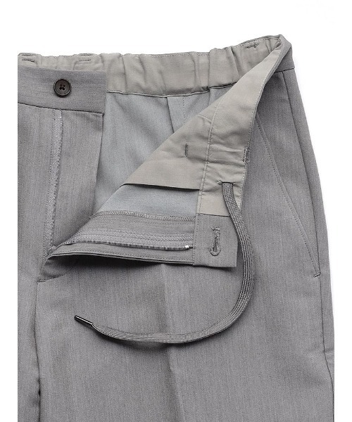 Perfect Suit FActory（パーフェクトスーツファクトリー）の「【高通気/洗える】GOOD BIZ PANTS　ノータック　ベージュ/グレー（スラックス・メンズ・ライトグレー/ベージュ・LL/S/M/L）」の5枚目の写真