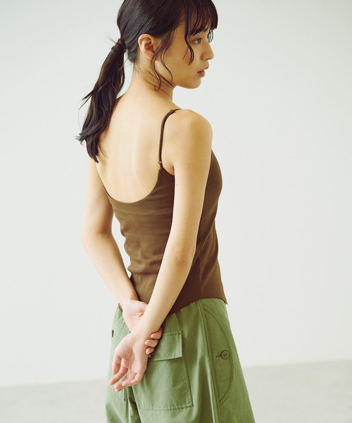 Omekashi（オメカシ）の「【earthy_】オーガニックコットンカップ付きキャミソール（キャミソール・レディース・オフホワイト/ブラック/ブラウン/オレンジ・S/M）」の10枚目の写真
