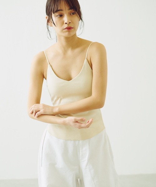 Omekashi（オメカシ）の「【earthy_】オーガニックコットンカップ付きキャミソール（キャミソール・レディース・オフホワイト/ブラック/ブラウン/オレンジ・S/M）」の5枚目の写真