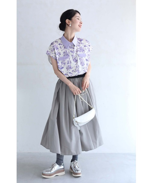 cawaii(カワイイ)の「艶めくパールボタンのバラ咲くブラウストップス(シャツ/ブラウス・レディース・パープル・FREE)」の10枚目の写真