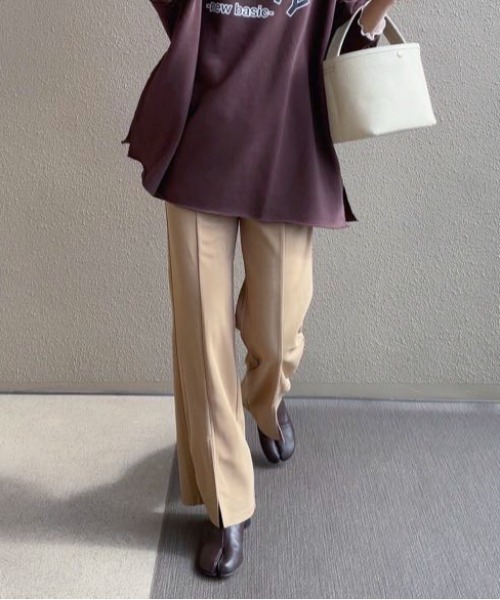 feepur by saya（フェピュールバイサヤ）の「【XSサイズあり】セミフレアストレッチスラックス（スラックス・レディース・ブラック/ベージュ/ブラウン/オレンジ/グリーン・MEDIUM/X-SMALL）」の20枚目の写真