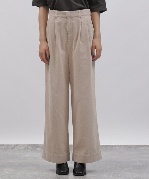 LAKOLE（ラコレ）の「11Wコーデュロイタックワイドパンツ[セットアップ対応] / 158269（その他パンツ・レディース・ダークブラウン/カーキ/オレンジ系その他/グレイッシュベージュ・SMALL/MEDIUM）」の13枚目の写真
