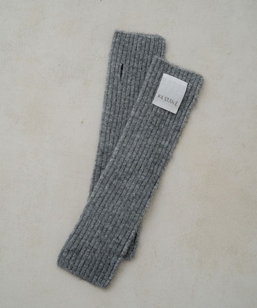 Kastane(カスタネ)の「【新色追加】リブニットアームカバー(アームカバー・レディース・ホワイト/サックスブルー/イエロー/アイボリー/グレー/ピンク/ブラウン系その他・FREE)」の13枚目の写真