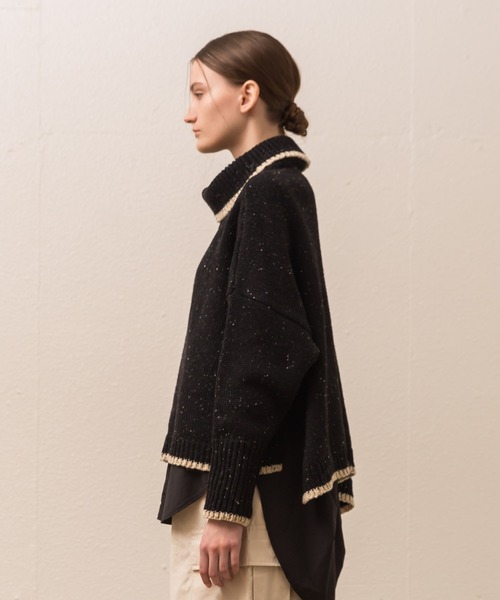 ALLUMER（アリュメール）の「ネップヤーンビッグシルエットタートルネック（ニット/セーター・レディース・ブラック/ブルー・1）」の10枚目の写真