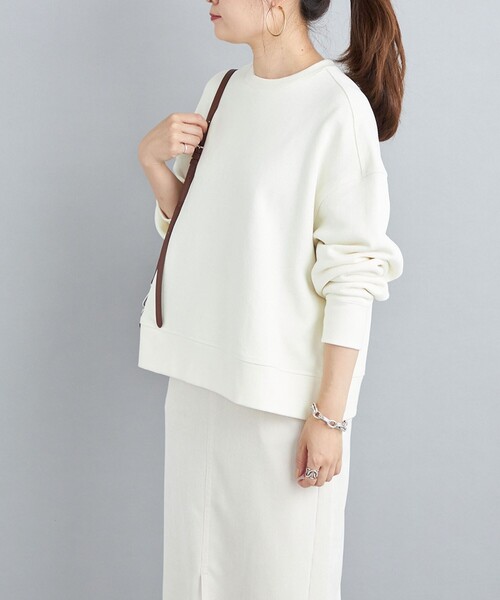 SHIPS（シップス）の「裏毛クルーネックプルオーバー（スウェット・レディース・ライトグレー/ブラック/パープル/オフホワイト・ONE SIZE）」の18枚目の写真