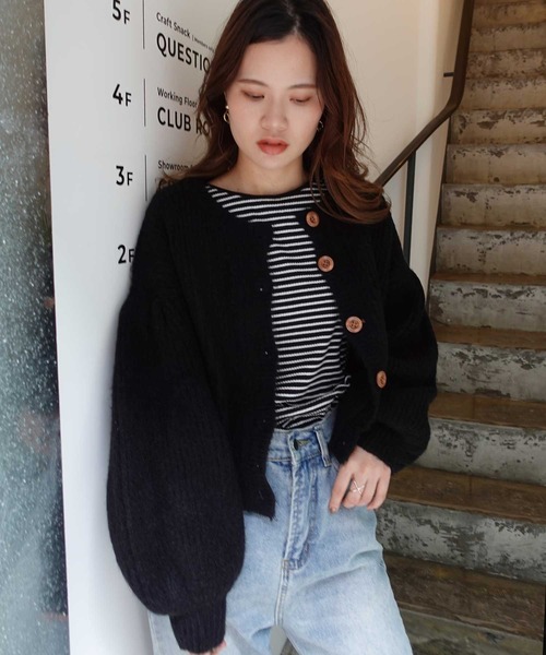 CORNERS(コーナーズ)の「ミックスニットボリュームスリーブショートカーディガン(カーディガン/ボレロ・レディース・アイボリー/モカ/スミクロ・M)」の17枚目の写真