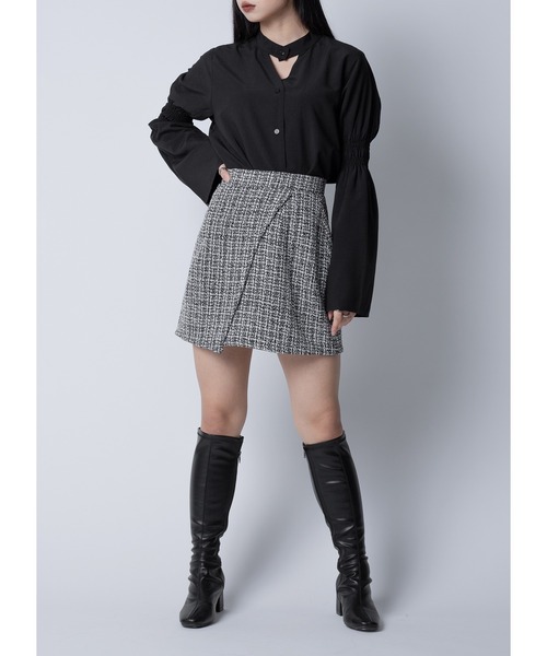 Adoon plain（アドーンプレーン）の「トライアングルネックブラウス（シャツ/ブラウス・レディース・ホワイト/ブラック/グレー/ブラック系その他・FREE）」の12枚目の写真