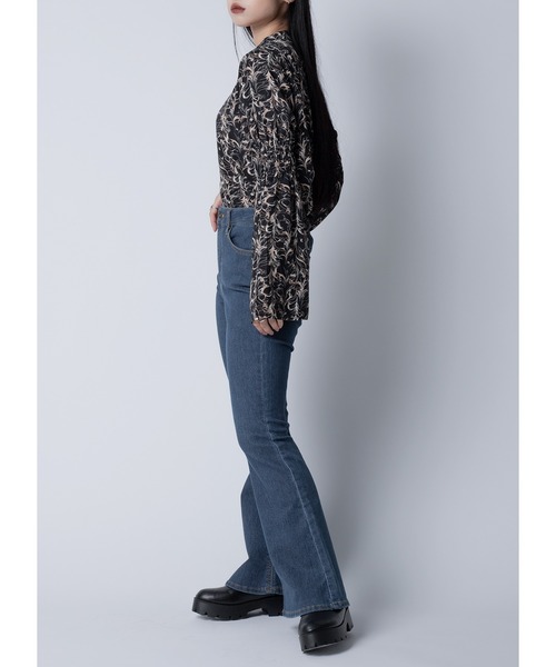 Adoon plain（アドーンプレーン）の「トライアングルネックブラウス（シャツ/ブラウス・レディース・ホワイト/ブラック/グレー/ブラック系その他・FREE）」の20枚目の写真