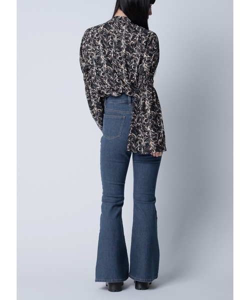 Adoon plain（アドーンプレーン）の「トライアングルネックブラウス（シャツ/ブラウス・レディース・ホワイト/ブラック/グレー/ブラック系その他・FREE）」の21枚目の写真