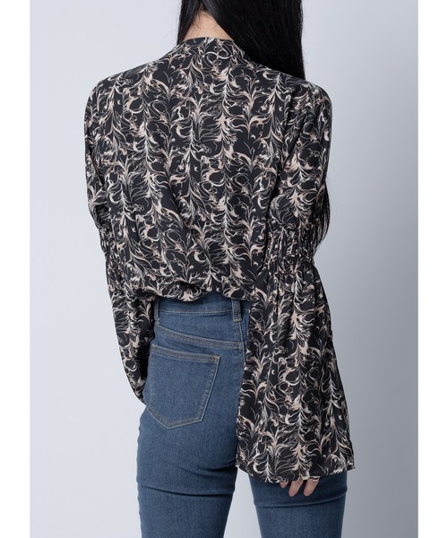 Adoon plain（アドーンプレーン）の「トライアングルネックブラウス（シャツ/ブラウス・レディース・ホワイト/ブラック/グレー/ブラック系その他・FREE）」の17枚目の写真