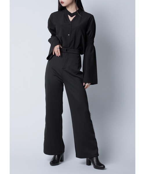 Adoon plain（アドーンプレーン）の「トライアングルネックブラウス（シャツ/ブラウス・レディース・ホワイト/ブラック/グレー/ブラック系その他・FREE）」の8枚目の写真