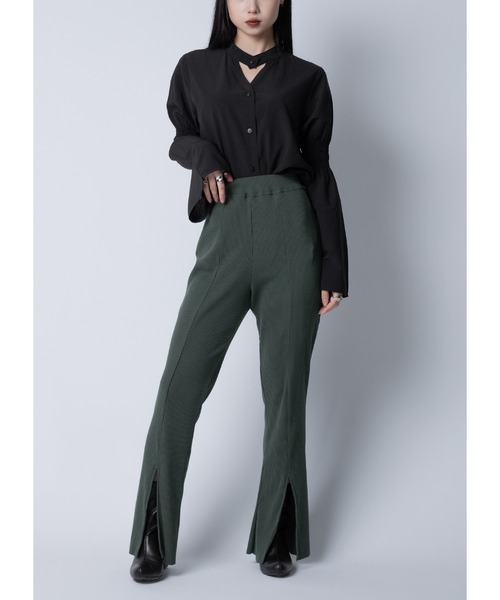 Adoon plain（アドーンプレーン）の「トライアングルネックブラウス（シャツ/ブラウス・レディース・ホワイト/ブラック/グレー/ブラック系その他・FREE）」の11枚目の写真