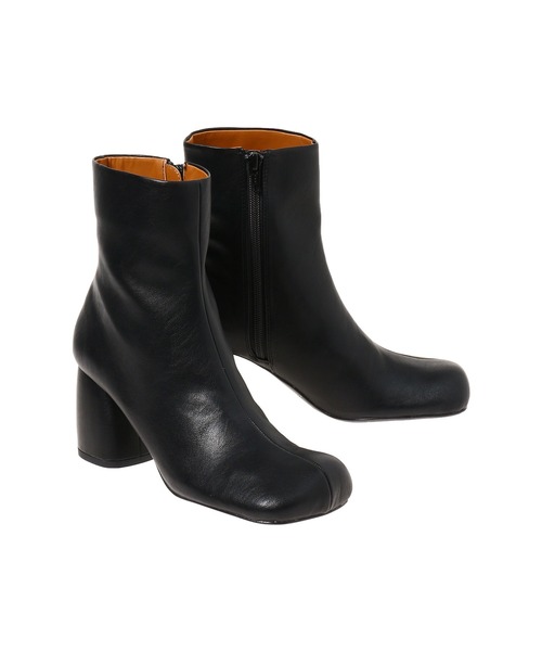 TODAYFUL(トゥデイフル)の「TODAYFUL Square Short Boots 12021027(ブーツ・レディース・ブラック/ベージュ・37/36/38)」の2枚目の写真