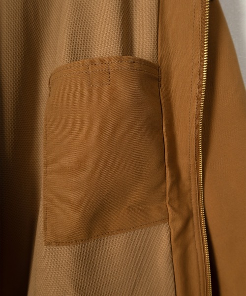 Carhartt（カーハート）の「【Carhartt/カーハート】Blanket-Lined Duck Chore Coat/ブランケットライナー ダックチョアコート（カバーオール・メンズ・ブラウン/ブラック・M/L/XL）」の10枚目の写真