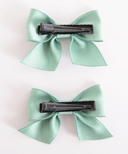 VIBGYOR Women（ヴィブジョー　ウィメン）の「【float】ガーリー カラフル リボン ヘアクリップ【2個セット/8色展開】（バレッタ/ヘアクリップ・レディース・ピンク/ブルー/パープル/ブラック/イエロー/レッド/ネイビー/グリーン・FREE）」の15枚目の写真