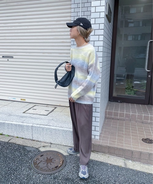 feepur（フェピュール）の「【ハンドウォッシャブル】ウール混グラデーションオーバーニット（ニット/セーター・レディース・ブラウン/グリーン/イエロー・MEDIUM）」の8枚目の写真