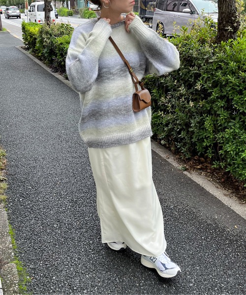 feepur（フェピュール）の「【ハンドウォッシャブル】ウール混グラデーションオーバーニット（ニット/セーター・レディース・ブラウン/グリーン/イエロー・MEDIUM）」の10枚目の写真