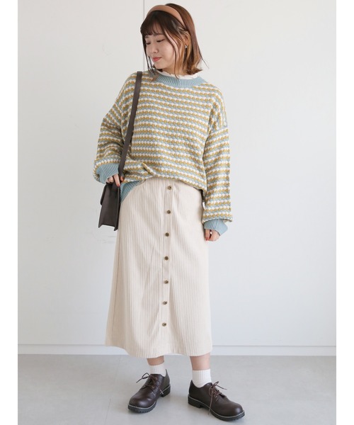 ehka sopo(エヘカソポ)の「配色幾何学柄プルオーバー(ニット/セーター・レディース・レッド/グリーン/チャコール/ベージュ・フリ-)」の21枚目の写真