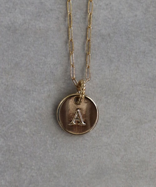 Bonjour Sagan（ボンジュールサガン）の「イニシャルプレートネックレス（ネックレス・レディース・A/Y/K/M・FREE）」の10枚目の写真