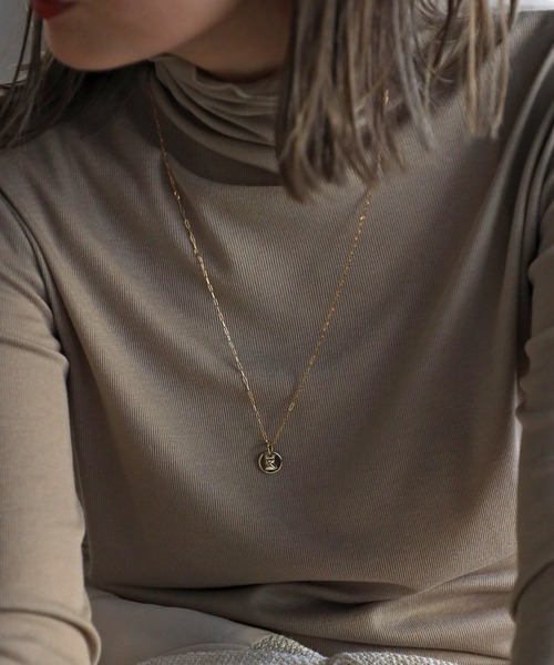 Bonjour Sagan（ボンジュールサガン）の「イニシャルプレートネックレス（ネックレス・レディース・A/Y/K/M・FREE）」の6枚目の写真