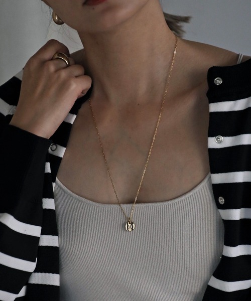 Bonjour Sagan（ボンジュールサガン）の「イニシャルプレートネックレス（ネックレス・レディース・A/Y/K/M・FREE）」の7枚目の写真