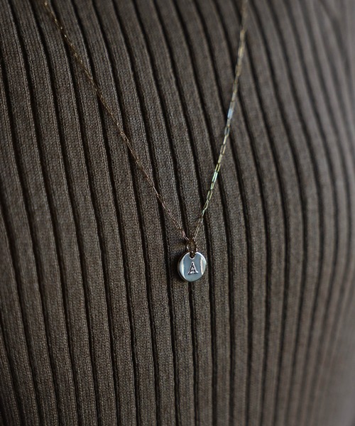 Bonjour Sagan（ボンジュールサガン）の「イニシャルプレートネックレス（ネックレス・レディース・A/Y/K/M・FREE）」の19枚目の写真