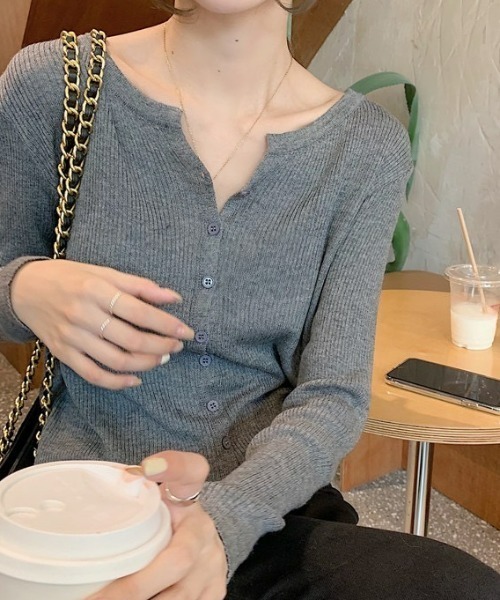 LAC-VERT（ラック・ヴェール）の「スリムフィットリブカーディガン（カーディガン/ボレロ・レディース・ベージュ/ブラウン/ブラック/グレー・FREE）」の20枚目の写真