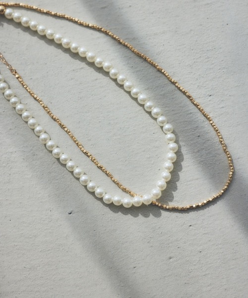 Andemiu（アンデミュウ）の「パールメタル2レンネックレス184368（ネックレス・レディース・シルバー/ゴールド・FREE）」の2枚目の写真