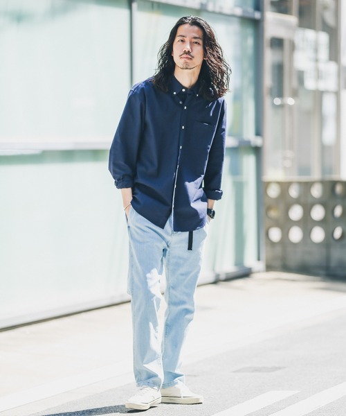 URBAN RESEARCH Sonny Label（アーバンリサーチサニーレーベル）の「『WEB/一部店舗限定/XLサイズあり/抗菌』オックスボタンダウンシャツ（シャツ/ブラウス・メンズ・ネイビー/ブルー/ブルー系その他/ブラック系その他/ホワイト/ピンク/グレー系その他/ホワイト系その他/ライトブルー/ストライプ・LARGE/SMALL/X-LARGE/MEDIUM/X-SMALL）」の13枚目の写真