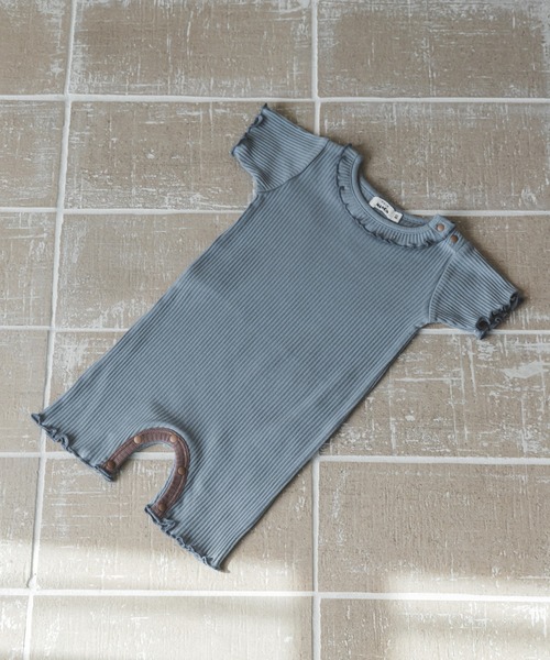 pairmanon（ペアマノン）の「【プレミアムリブコットン100%】【ベビー】メローフリルリブロンパース（ロンパース・キッズ・ブルー/ライトイエロー/レッド系その他/ベージュ/ライトパープル/ピンク/ブルー系その他/レッド系その他2/ブラック/ライトグリーン・70/80）」の5枚目の写真