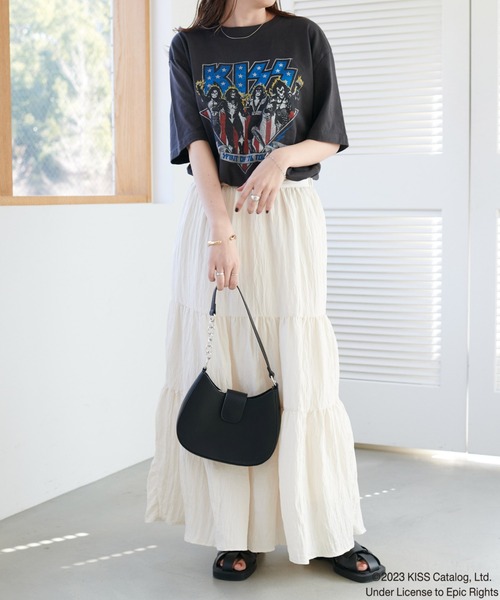 DISCOAT（ディスコート）の「≪WEB限定≫【ユニセックス】アソートバンドバックプリントT（Tシャツ/カットソー・レディース・ブラック系その他2/ブラック系その他/ブラック系その他3・FREE）」の5枚目の写真